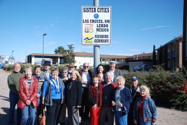 sign photo (2)